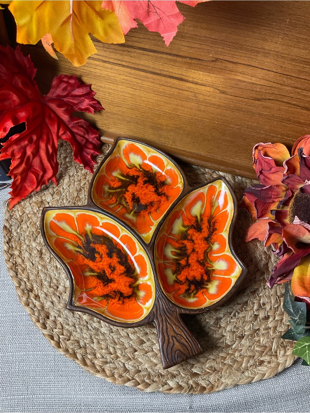 Vintage Treasure craft USA No. 372 Orange Leaf Divided Serving Tray MCM